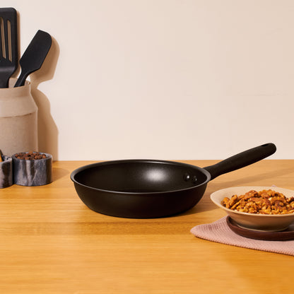 Meyer Midnight Series Nonstick Induction 24cm Frypan