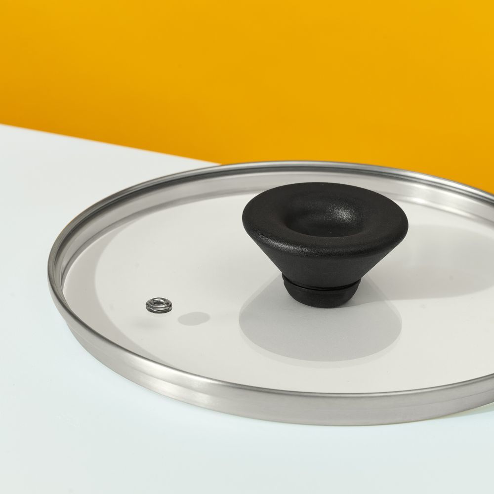 Meyer Bauhaus Series Nonstick Induction Saucepan with Glass Lid 20cm/2.8L